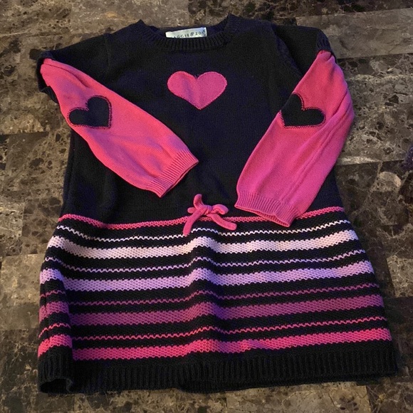 3 for $15 Toddler sweaters with hearts, size 2T - Picture 3 of 3